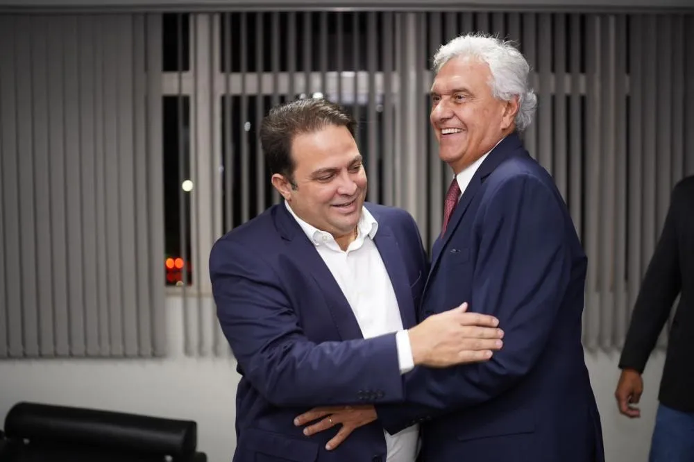 Secretario de Turismo Roberto Naves e o Governador Ronaldo Caiado