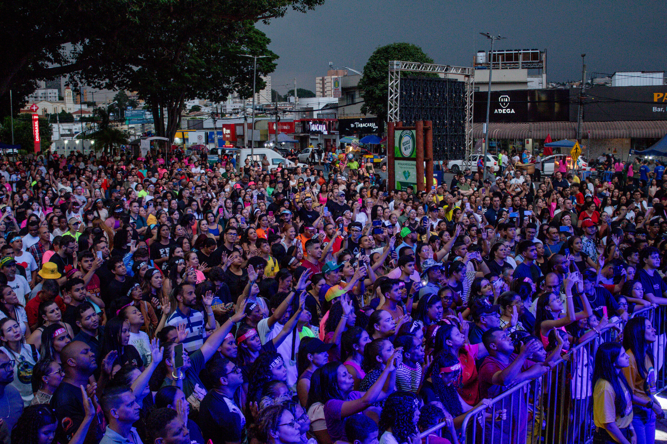 Marcha para Jesus emociona Anápolis com fé, louvor e união Marcha para Jesus emociona Anápolis com fé, louvor e união